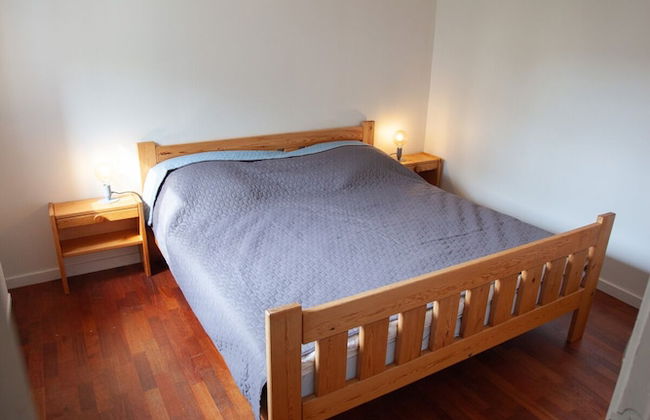 3 Storey 5 Bedroom, 3 Bathroom House in the Center of Tórshavn - Photo 2