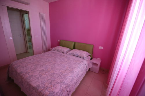 Photo 11 - Apartment 30 Meters From the sea With 8 Beds With Full sea View