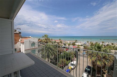 Photo 55 - Apartment 30 Meters From the sea With 8 Beds With Full sea View