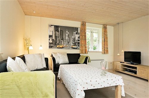 Photo 12 - 6 Person Holiday Home in Slagelse