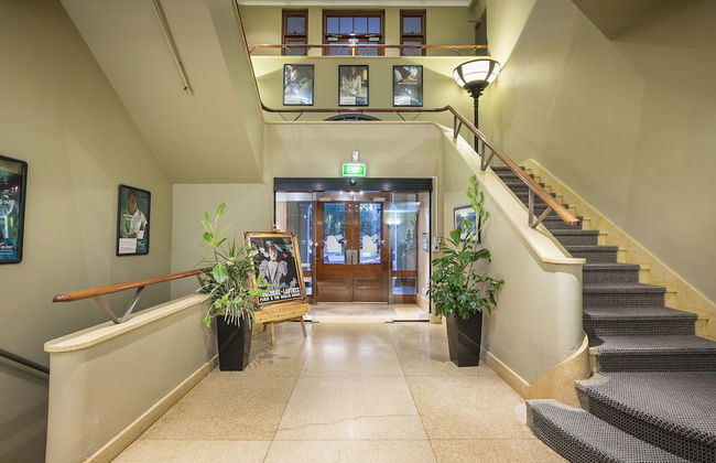 Quest Canberra - Photo 2