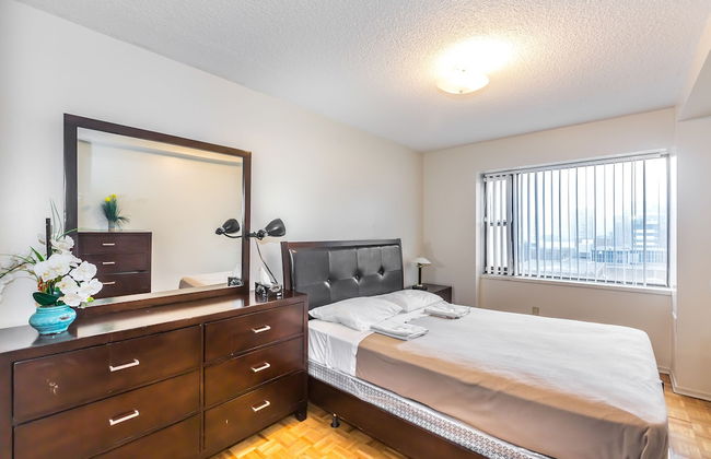 Toronto Furnished Living - Gerard St. E - Foto 9