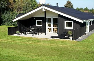 Foto 1 - 6 Person Holiday Home in Oksbol