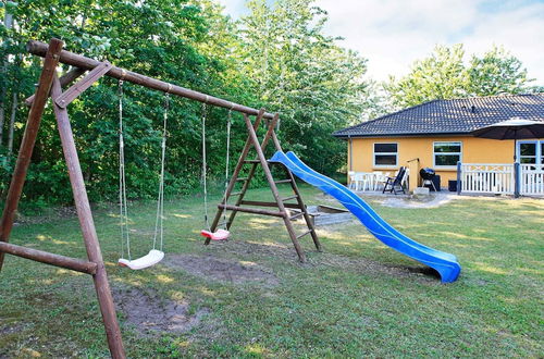 Photo 26 - 12 Person Holiday Home in Hojslev