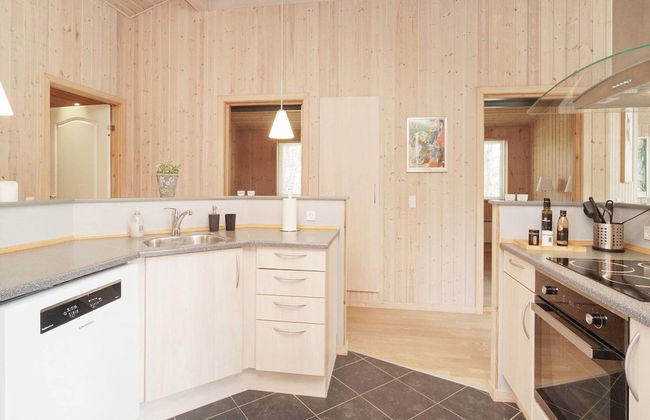 8 Person Holiday Home in Rodby - Photo 6