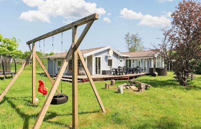 8 Person Holiday Home in Hadsund - Foto 29