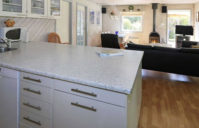 8 Person Holiday Home in Hadsund - Foto 40