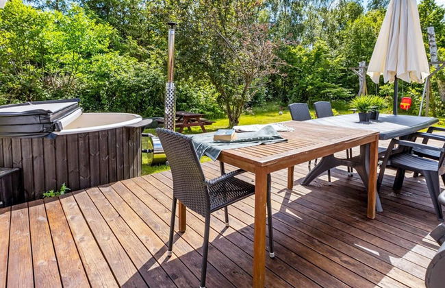 8 Person Holiday Home in Hadsund - Foto 30