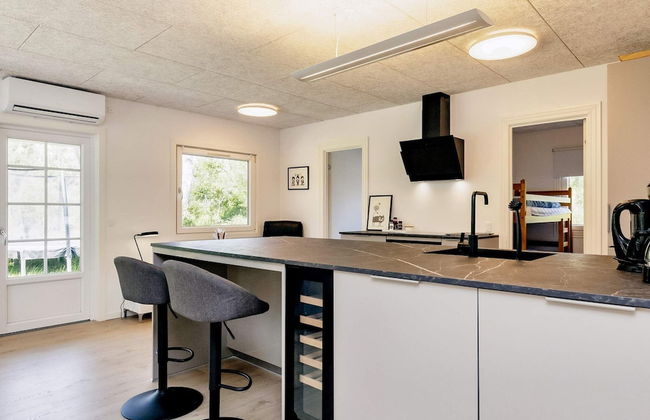 8 Person Holiday Home in Hadsund - Foto 8