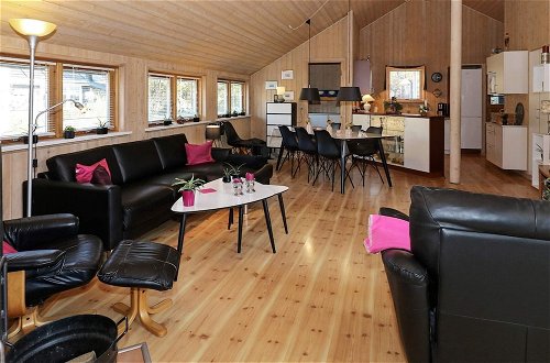 Foto 11 - 10 Person Holiday Home in Hadsund