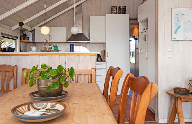 8 Person Holiday Home in Harboore - Foto 13