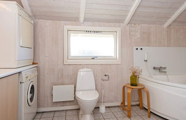 8 Person Holiday Home in Harboore - Foto 10