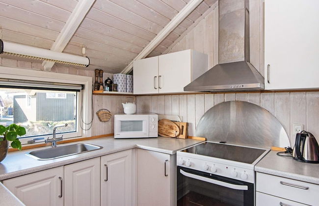 8 Person Holiday Home in Harboore - Foto 6