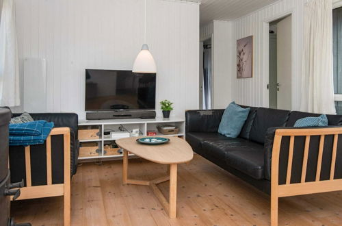 Photo 3 - Simplistic Holiday Home in Oksbøl near Sea
