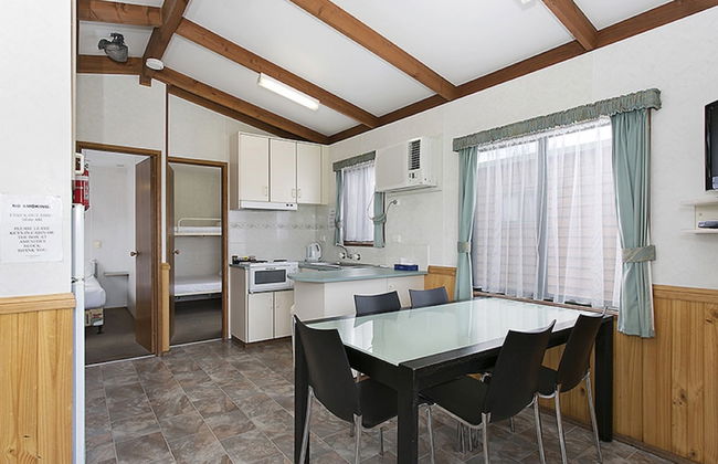 Portland Holiday Village - Photo 13
