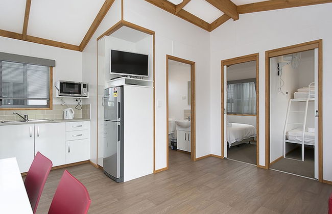 Portland Holiday Village - Photo 9
