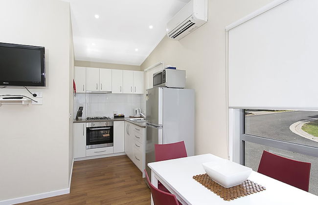 Portland Holiday Village - Photo 11