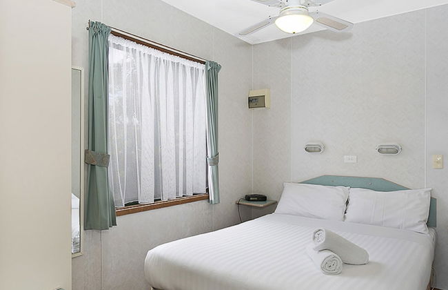 Portland Holiday Village - Photo 16