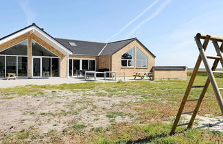 Foto 1 - 16 Person Holiday Home in Romo