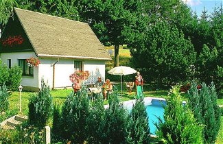 Foto 1 - Charming Holiday Home in Altenfeld With Private Pool