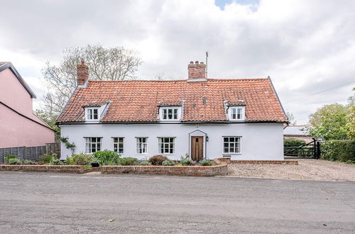 Photo 1 - Lavender Cottage, Middleton