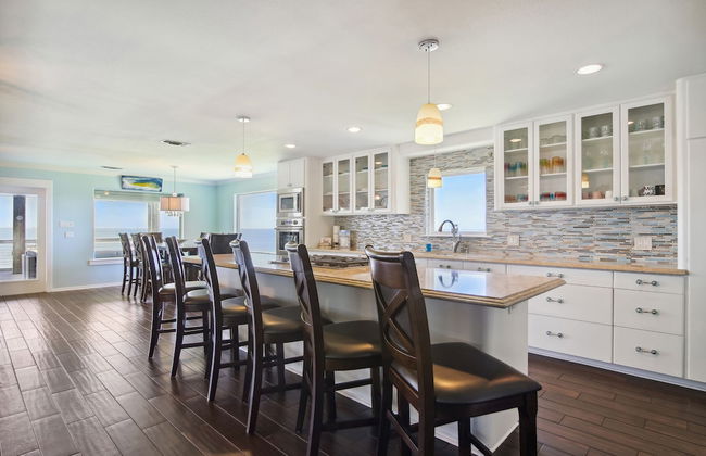 Harbor View Breeze - Photo 10