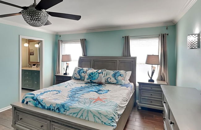 Harbor View Breeze - Photo 5