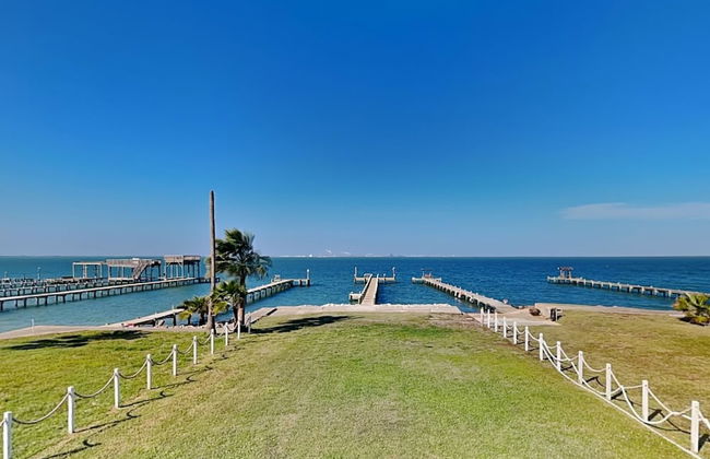 Harbor View Breeze - Photo 23