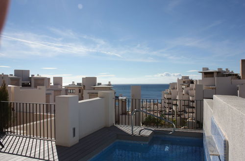 Photo 17 - Penthouse With Private Pool Near Beach