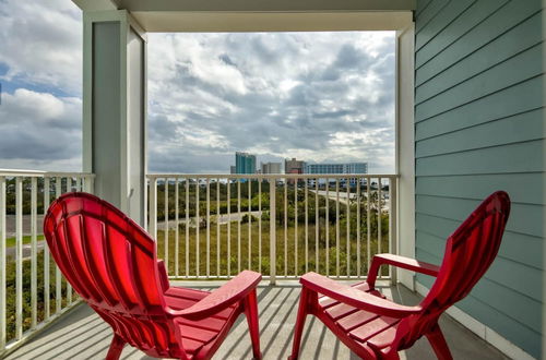 Foto 27 - Luxury Condo in the Action of Orange Beach With Pool and Beach Access