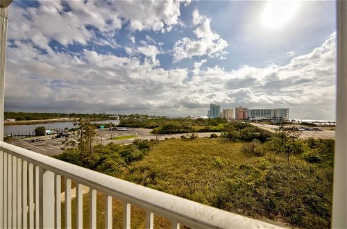 Foto 28 - Luxury Condo in the Action of Orange Beach With Pool and Beach Access