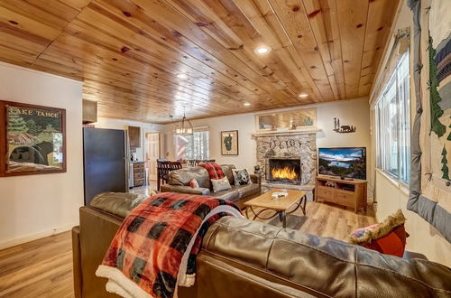 Foto 1 - Come Snuggle Up at Cozy Bear Cabin