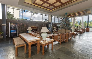 Photo 2 - Island Colony by Hawaii Ocean Club