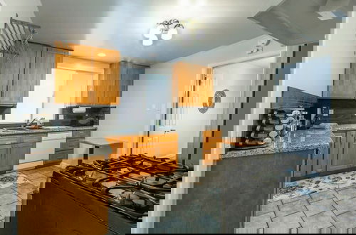 Photo 15 - Marbella Lane Duplex Redwood City