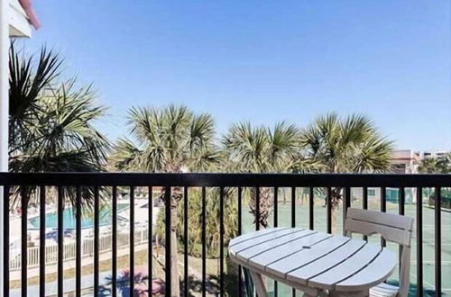 Photo 15 - 2 Bed, 2 Bath, Upgraded, Pool View - Ocean Village Club E35