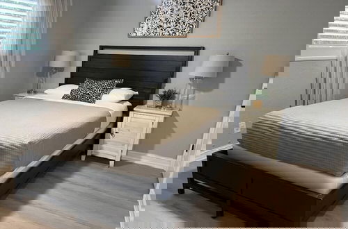 Foto 6 - Stunning 3-bed House in Hollywood With hot tub