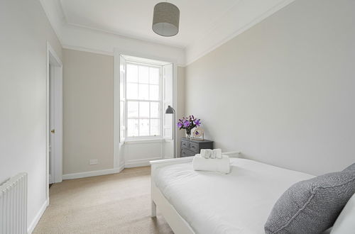 Photo 6 - Warriston Crescent Apartment