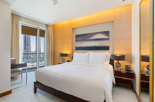 Photo 9 - SuperHost - Luxurious Apartment With Breathtaking Skyline View - Address Dubai Mall