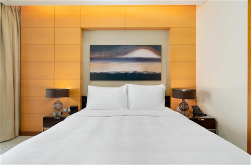 Photo 7 - SuperHost - Luxurious Apartment With Breathtaking Skyline View - Address Dubai Mall