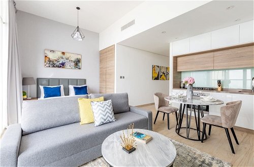 Foto 9 - Refined Studio Apartment in Dubai Marina