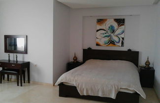 Photo 3 - Spacious Comfortable Villa Ref T72024