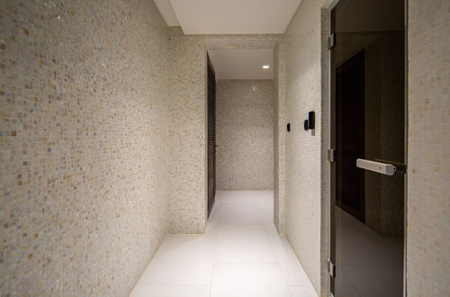 Photo 3 - Posh & Spotless 1BR Apartment on Palm Jumeirah