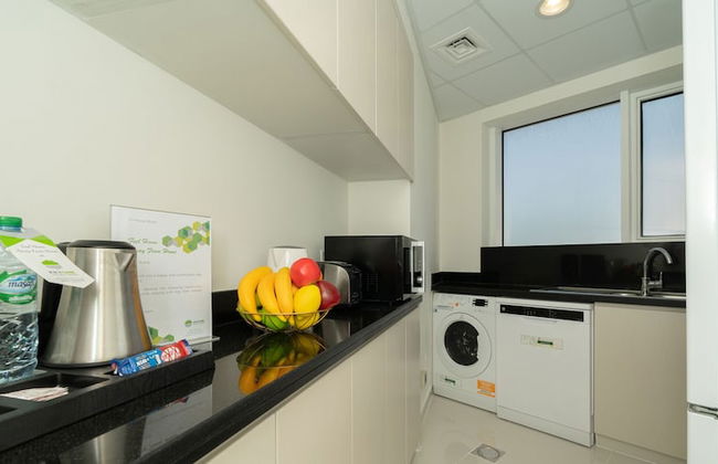 Carson Elegant Living in One Bedroom - Foto 10