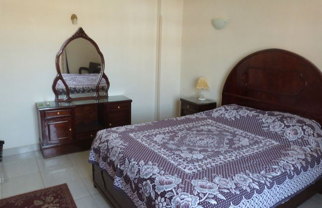 Mountain View Apartments - Photo 3