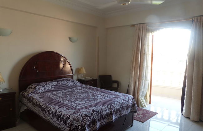 Mountain View Apartments - Photo 9