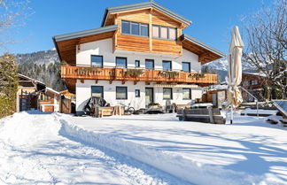 Foto 1 - Elegant Apartment in Saalfelden With Balcony