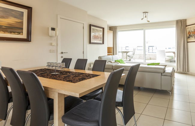 Penthouse With 2 Terraces and Sea/casino Views - Photo 17