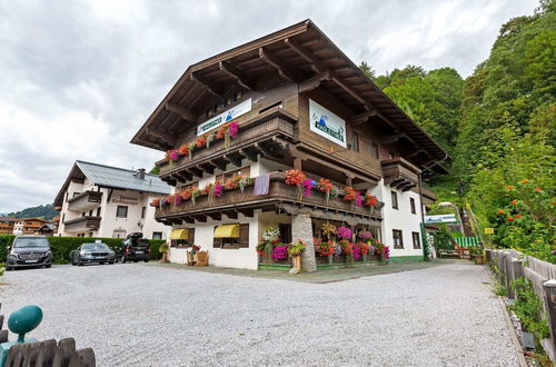 Foto 26 - Spacious Apartment in Saalbach-hinterglemm near Ski Area