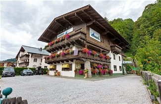 Foto 1 - Spacious Apartment in Saalbach-hinterglemm near Ski Area
