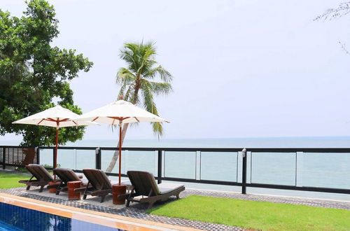 Photo 41 - Pao Jin Poon Beach Front Villa